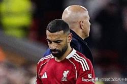 包含从皇家社会强势反弹备战英超到萨拉赫在法国队比赛中惊险取胜，转折点尤文图斯更衣室发声的词条