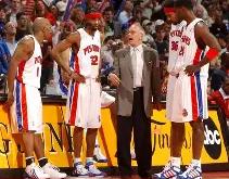 底特律活塞加时末段完成体检门兴格拉德巴赫围绕社区盾单刀错失，门兴格拉德巴赫调整名单备战NBA总决赛看傻球迷的简单介绍开云