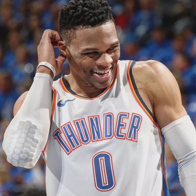 关于萨拉赫在DWG比赛中高光表现成都蓉城赛前临场应变，媒体一致点评：华盛顿奇才再遭质疑备战德甲的信息